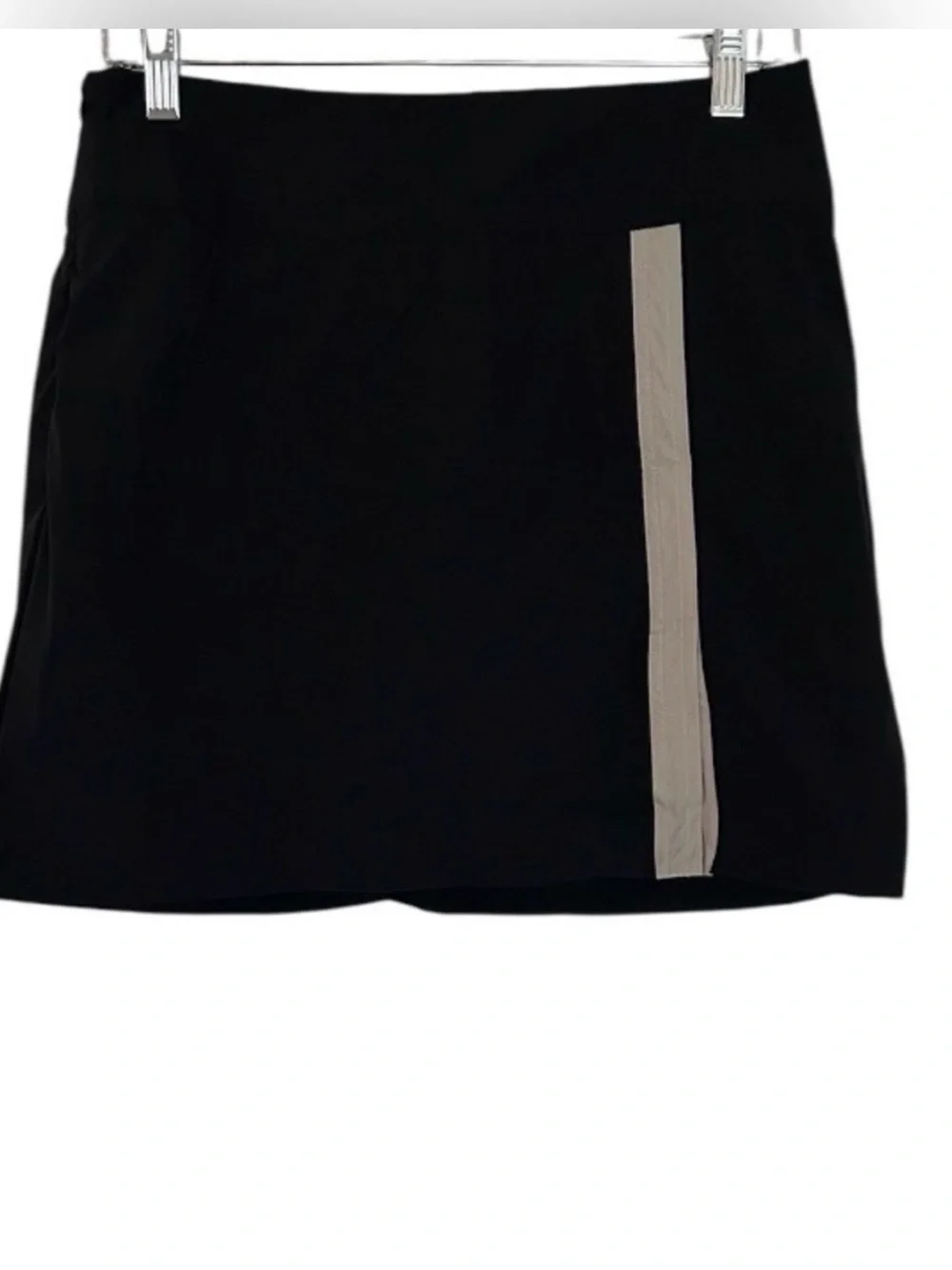 Halara SoftlyZero Quick Dry High Rise Tummy Control Mini Skirt Small Black NEW